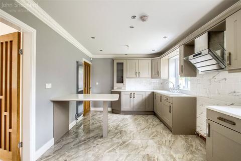 18 Birmingham Road, Meriden, Coventry, CV7 7PE