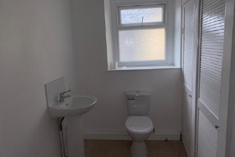 39 King Street, Neath, SA11 1PW