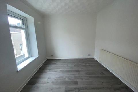 39 King Street, Neath, SA11 1PW