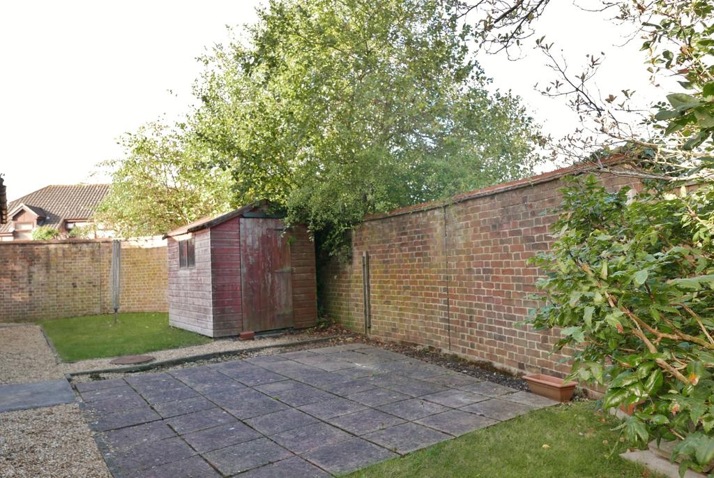 Side garden