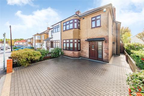 15 Windsor Road, Hornchurch, RM11 1PD
