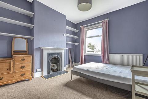 26 Torrens Road, London, SW2 5BT