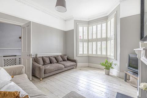 26 Torrens Road, London, SW2 5BT