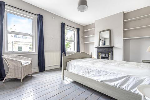 26 Torrens Road, London, SW2 5BT