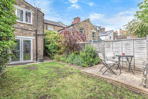 26 Torrens Road, London, SW2 5BT