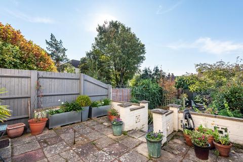 5 Canon Road, Bromley, BR1 2SJ