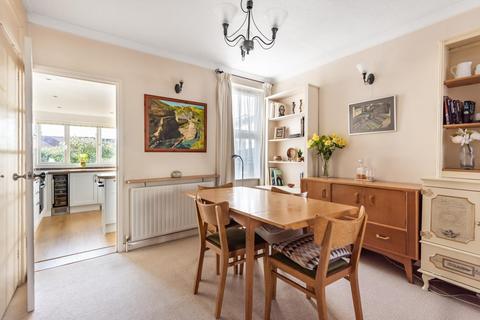 5 Canon Road, Bromley, BR1 2SJ