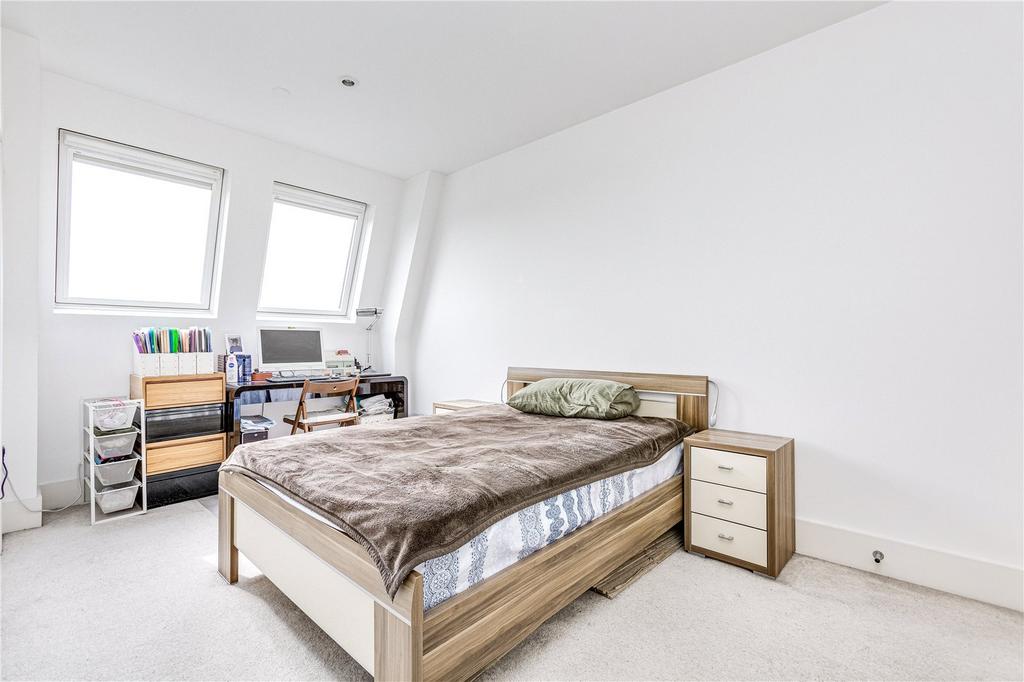 Apartment in London - View 5