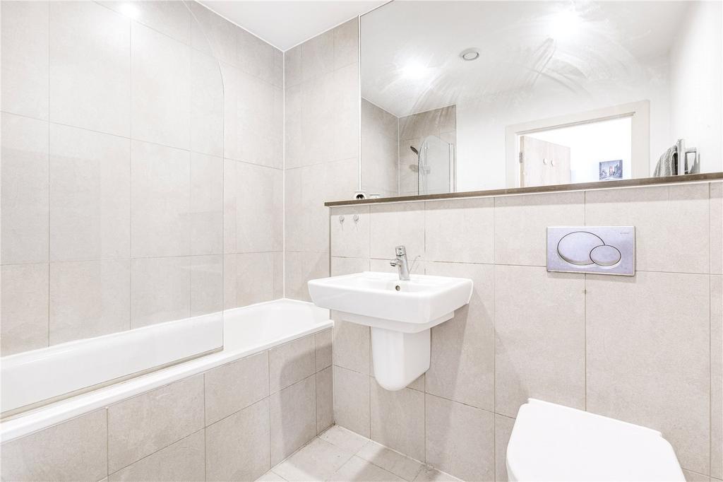 Apartment in London - More