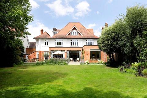 6 Alan Road, London, SW19 7PT