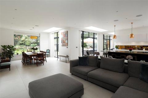 6 Alan Road, London, SW19 7PT