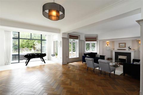 6 Alan Road, London, SW19 7PT