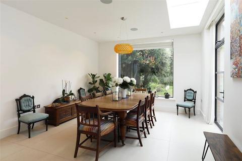 6 Alan Road, London, SW19 7PT
