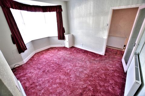 38 Tachbrook Road, Feltham, TW14 9NX