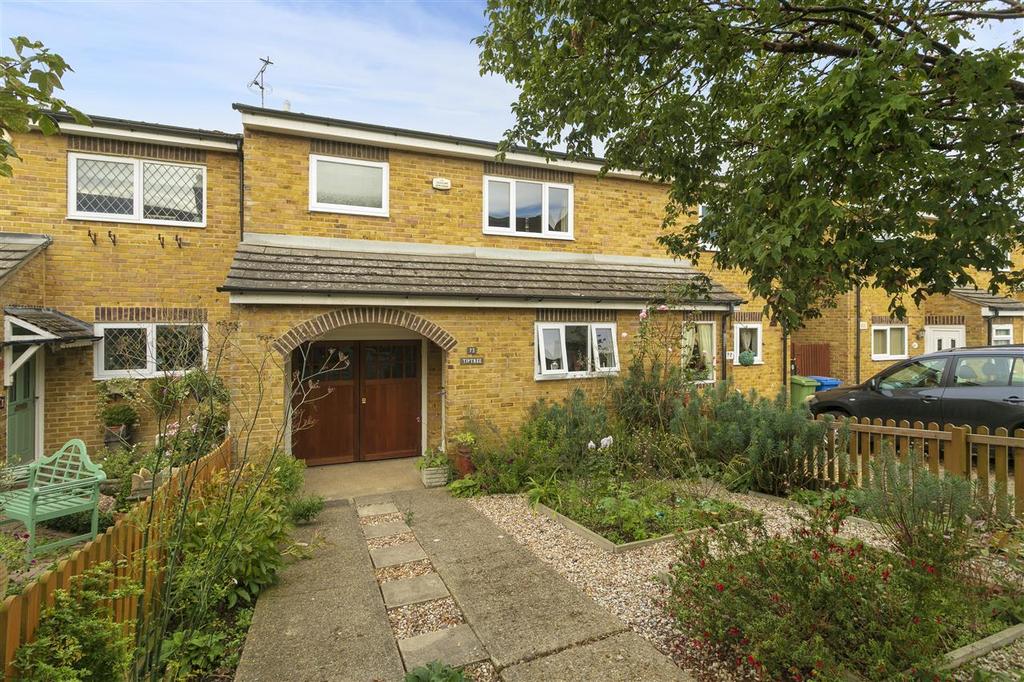 Cyprus Road, Faversham 3 bed terraced house £350,000