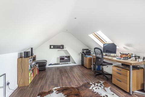 7 Roslin Way, Bromley, BR1 4QS
