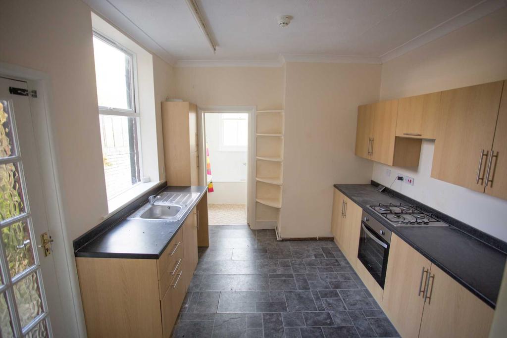 Watts Avenue, Rochester 1 bed flat £800 pcm (£185 pw)