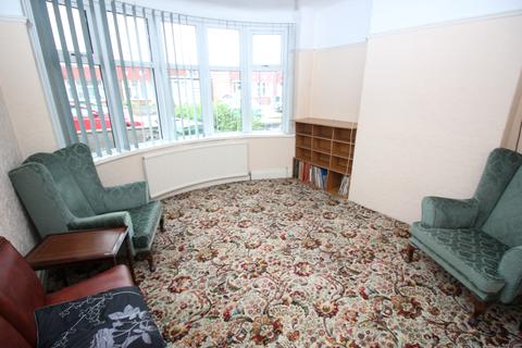 11 Sutherland Road, Manchester, M16 0HY