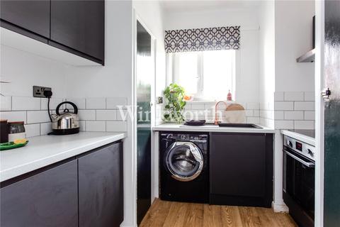 27 Templeton Road, London, N15 6RX