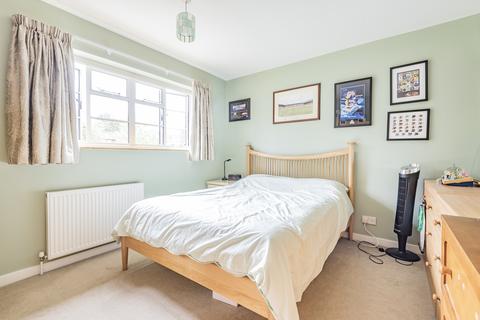 9 Kings Orchard, London, SE9 5TJ