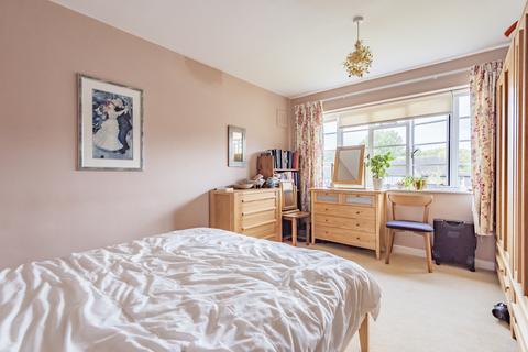 9 Kings Orchard, London, SE9 5TJ