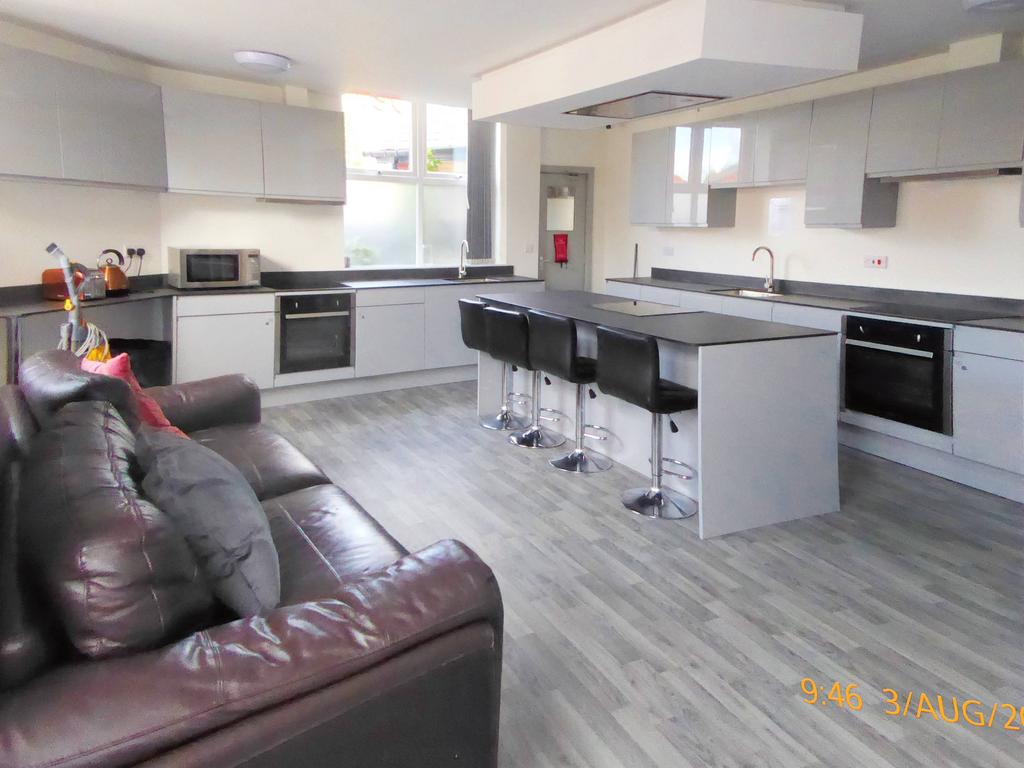 The Dunkirk, Off Knutton Lane, Newcastle Under Lyme ST5 10 bed detached