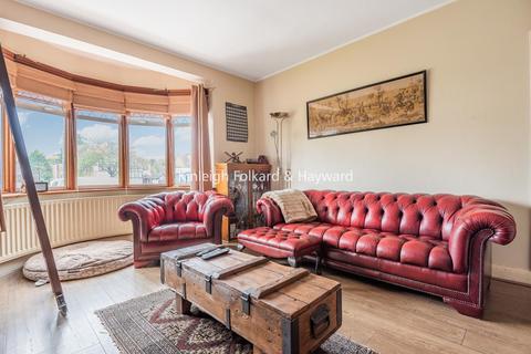 79 Addington Road, West Wickham, BR4 9BG
