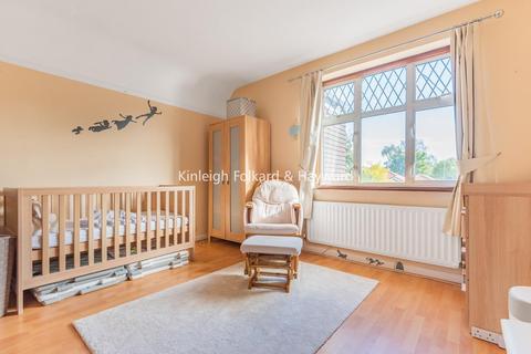 79 Addington Road, West Wickham, BR4 9BG
