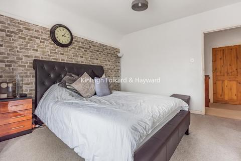 79 Addington Road, West Wickham, BR4 9BG