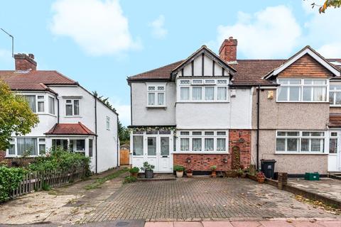 124 Clock House Road, Beckenham, BR3 4JX
