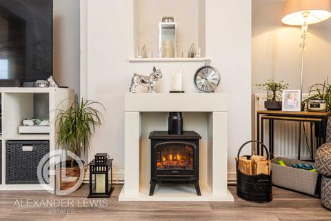 4a Brickle Place, Clifton, Shefford, SG17 5HX