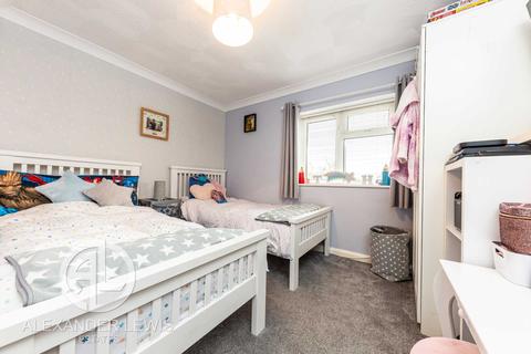 4a Brickle Place, Clifton, Shefford, SG17 5HX