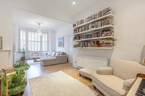 13 Downs Road, Beckenham, BR3 5JY