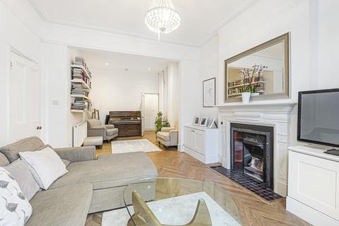 13 Downs Road, Beckenham, BR3 5JY
