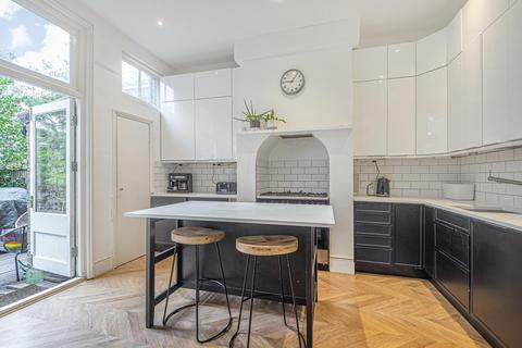13 Downs Road, Beckenham, BR3 5JY