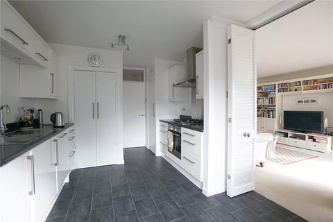 21 Greyladies Gardens, London, SE10 8AU