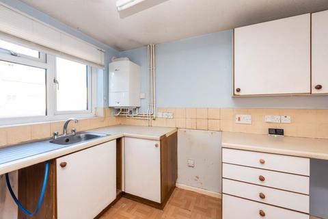 46 Campden Close, Witney, OX28 5YH