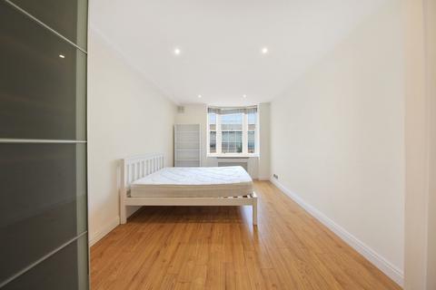 1 bedroom flat to rent, Peters Court, Bayswater W2