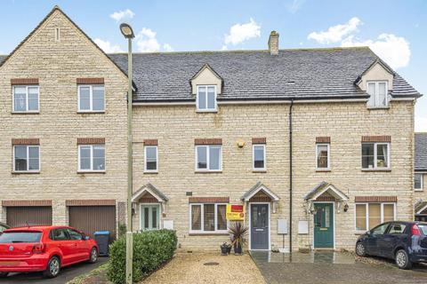 42 Compton Way, Witney, OX28 3AB