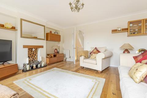 42 Compton Way, Witney, OX28 3AB