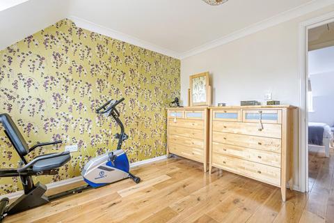 42 Compton Way, Witney, OX28 3AB