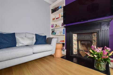 219 Carshalton Road, Carshalton, SM5 3PZ