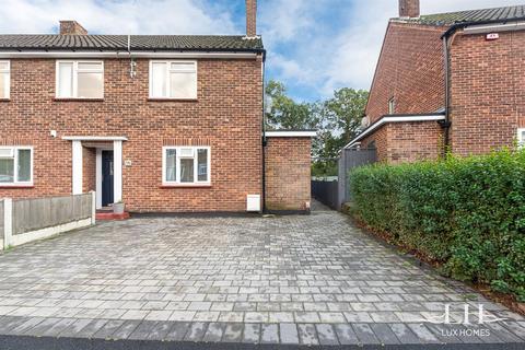 12 Haydock Close, Hornchurch, RM12 6EA