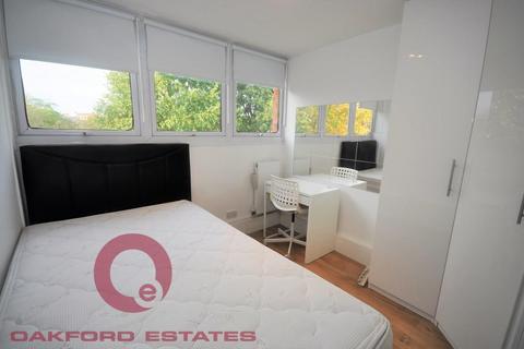 3 bedroom flat to rent, Purchase Street, Euston, London NW1