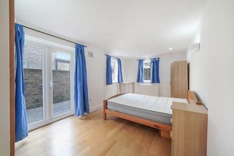 undefined, Hormead Road, Maida Hill W9