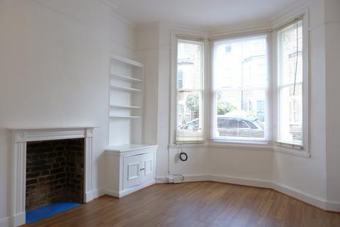 2 bedroom flat to rent, Fermoy Road, Westbourne Park W9