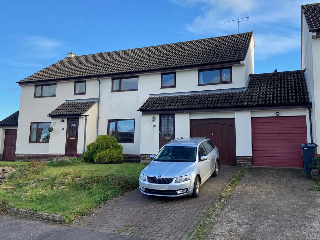 Franklea Close, Ottery St. Mary 4 bed semidetached house £300,000