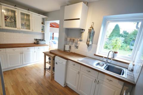 59 Chamberlain Crescent, Shirley, Solihull, B90 2DG