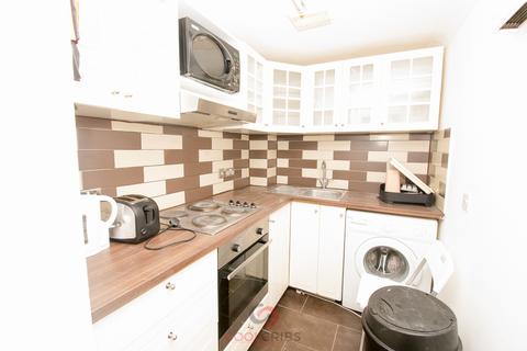 3 bedroom flat to rent - Westbourne Crescent, Lancaster Gate W2