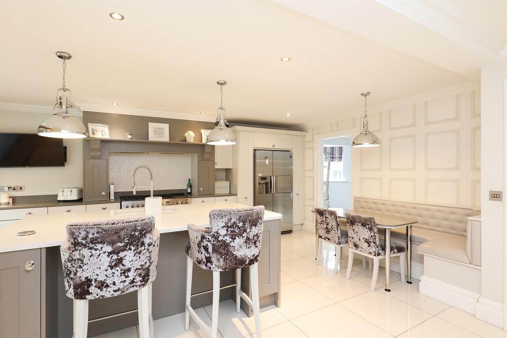 Breakfast Kitchen